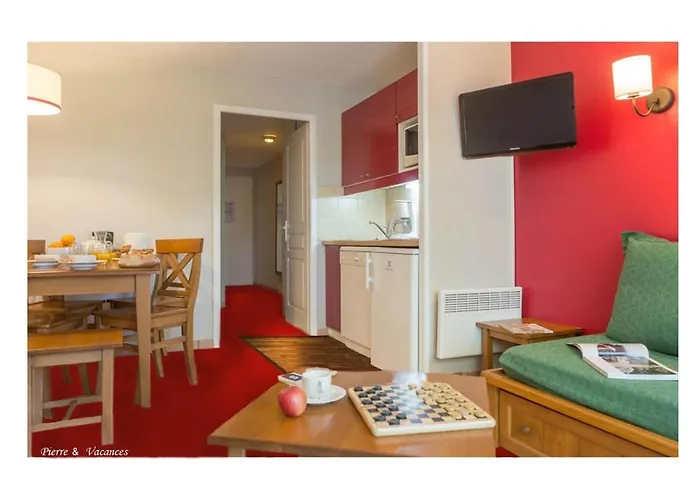 Charmant Appartement Avec Piscine.